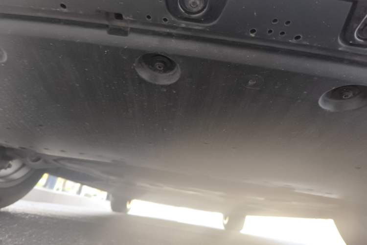 Used Xiaomi Auto YU7 2025 Ultra-Long Range Rear-Wheel Drive Version Chassis Front