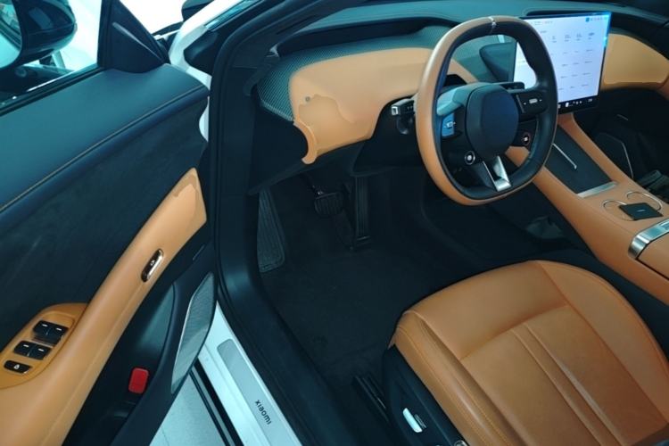Used Xiaomi Auto YU7 2025 Ultra-Long Range High-Performance All-Wheel-Drive Max Edition Driver Seat