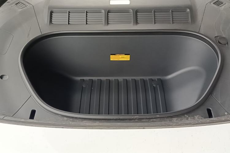 Used Xiaomi Auto YU7 2025 Ultra-Long Range High-Performance All-Wheel-Drive Max Edition Engine Bay
