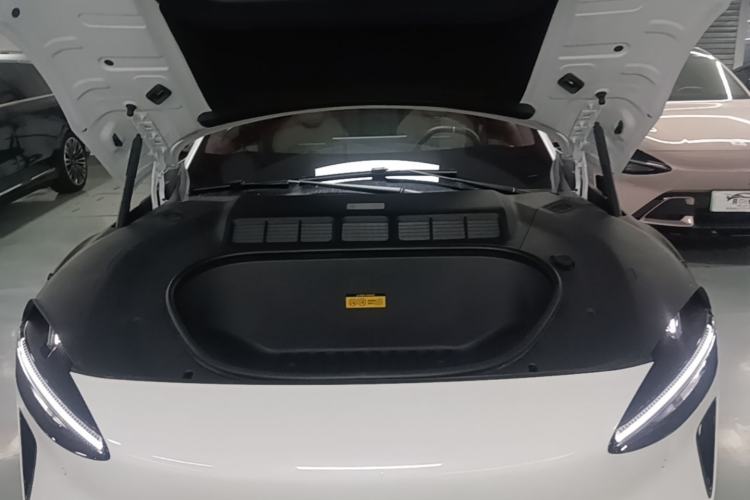 Used Xiaomi Auto YU7 2025 Ultra-Long Range Rear-Wheel Drive Version Engine Bay