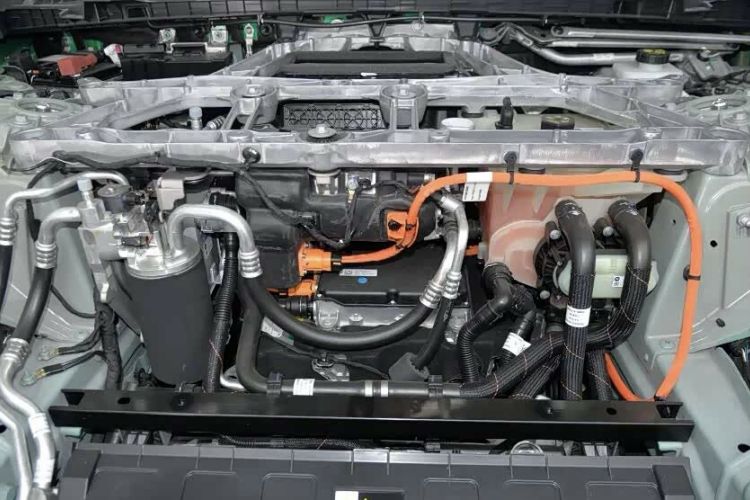 Used Xiaomi Auto YU7 2025 Ultra-Long Range Rear-Wheel Drive Version Engine Bay