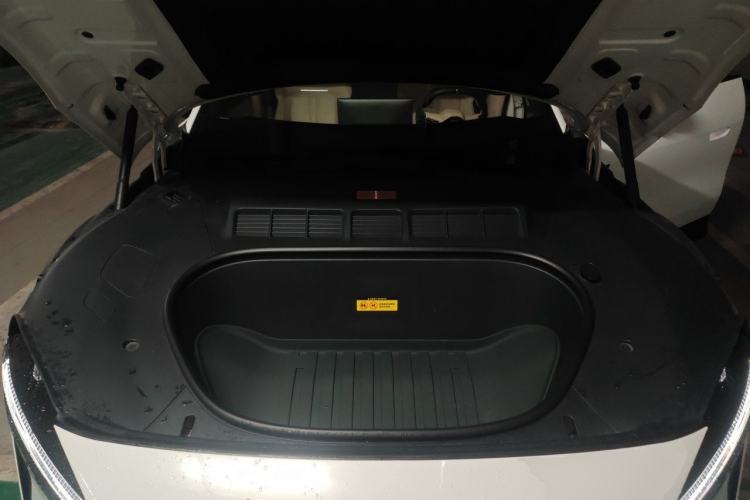 Used Xiaomi Auto YU7 2025 Ultra-Long Range Rear-Wheel Drive Version Engine Bay