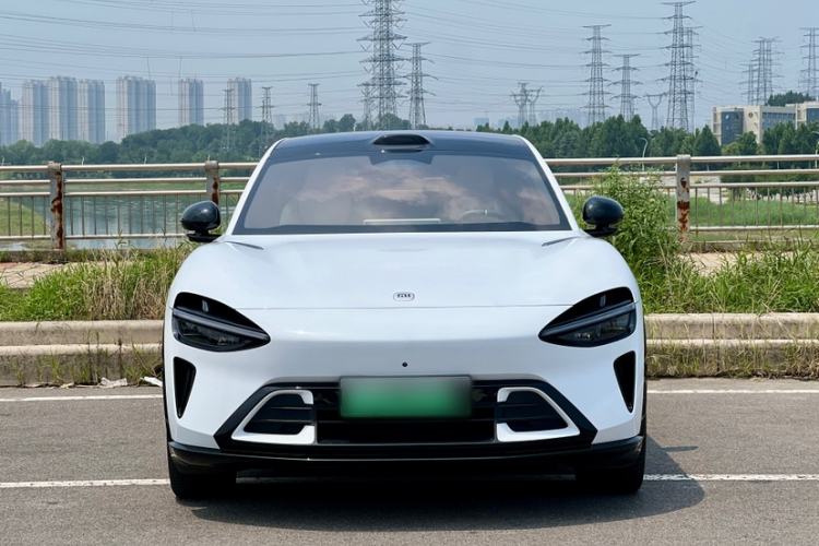 Used Xiaomi Auto YU7 2025 Ultra-Long Range All-Wheel Drive Pro Version Exterior 1