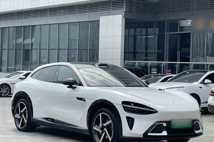 Used Xiaomi Auto YU7 2025 Ultra-Long Range High-Performance All-Wheel-Drive Max Edition Exterior 2
