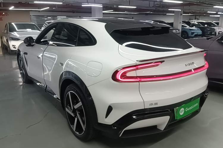 Used Xiaomi Auto YU7 2025 Ultra-Long Range High-Performance All-Wheel-Drive Max Edition Exterior 2