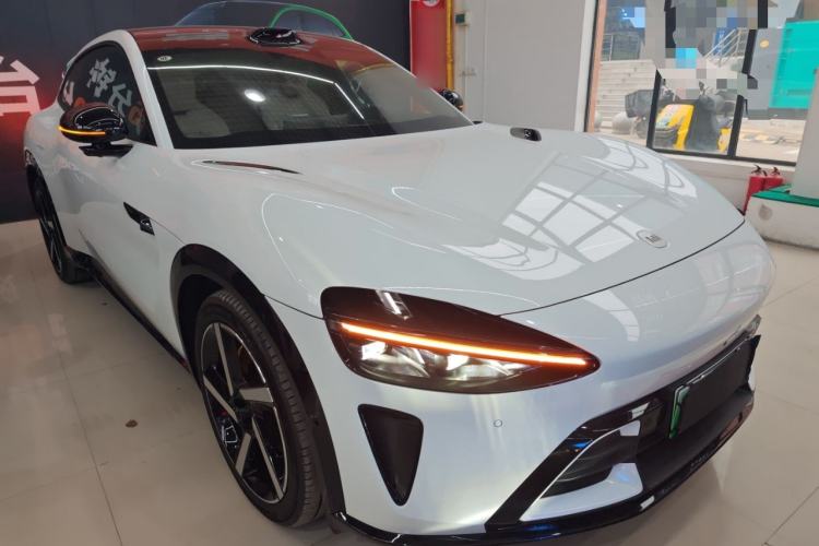 Used Xiaomi Auto YU7 2025 Ultra-Long Range High-Performance All-Wheel-Drive Max Edition Exterior 2
