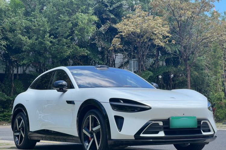 Used Xiaomi Auto YU7 2025 Ultra-Long Range High-Performance All-Wheel-Drive Max Edition Exterior 4