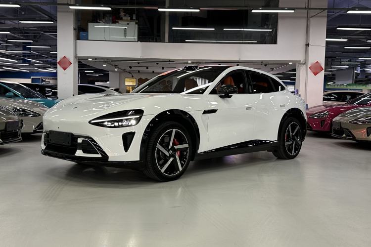 Used Xiaomi Auto YU7 2025 Ultra-Long Range High-Performance All-Wheel-Drive Max Edition Exterior 4