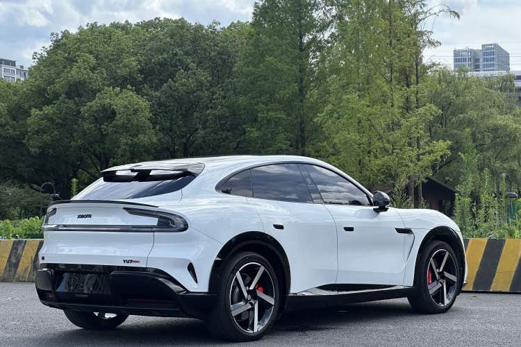 Used Xiaomi Auto YU7 2025 Ultra-Long Range High-Performance All-Wheel-Drive Max Edition Exterior 5