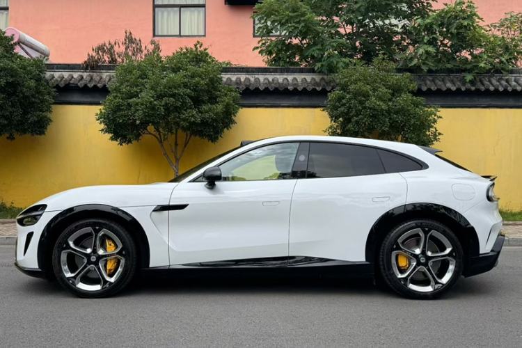 Used Xiaomi Auto YU7 2025 Ultra-Long Range High-Performance All-Wheel-Drive Max Edition Exterior 6