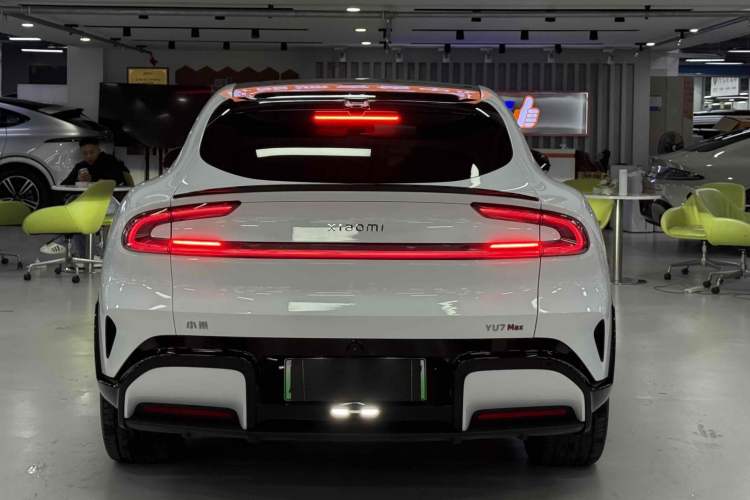 Used Xiaomi Auto YU7 2025 Ultra-Long Range High-Performance All-Wheel-Drive Max Edition Exterior 6