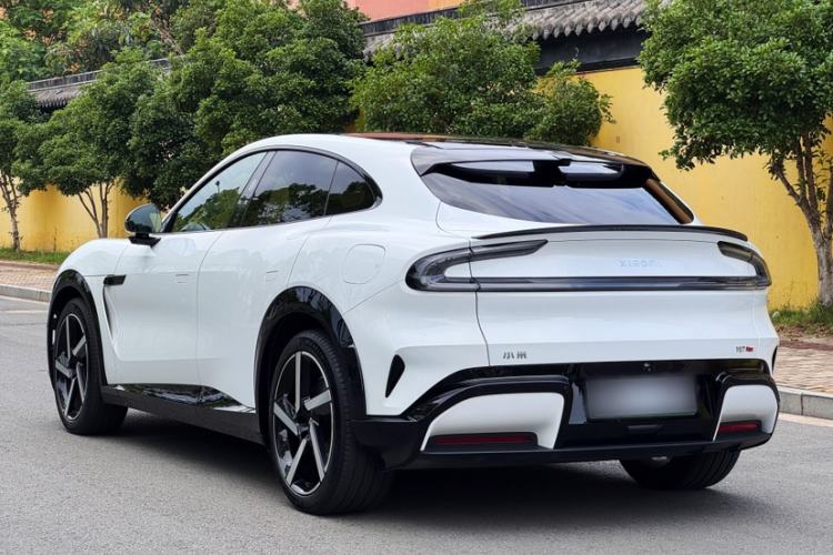 Used Xiaomi Auto YU7 2025 Ultra-Long Range High-Performance All-Wheel-Drive Max Edition Exterior 7