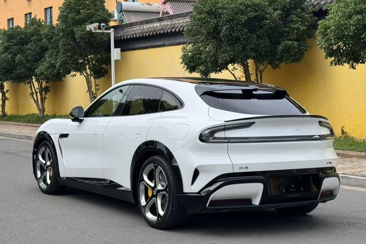 Used Xiaomi Auto YU7 2025 Ultra-Long Range High-Performance All-Wheel-Drive Max Edition Exterior 7