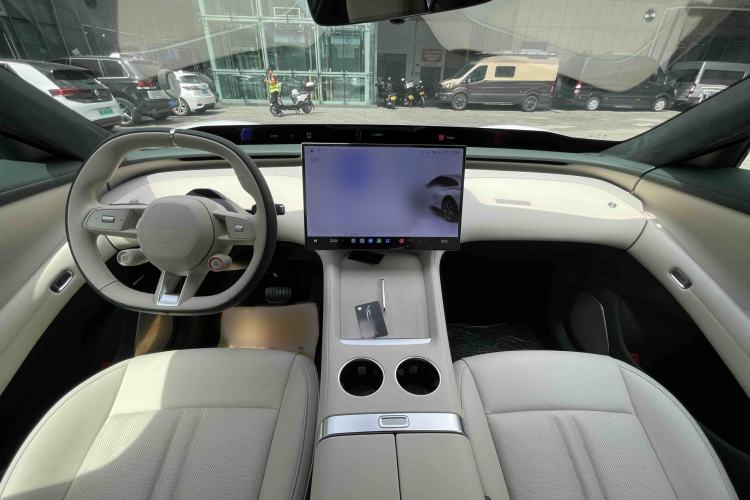 Used Xiaomi Auto YU7 2025 Ultra-Long Range High-Performance All-Wheel-Drive Max Edition Exterior 8