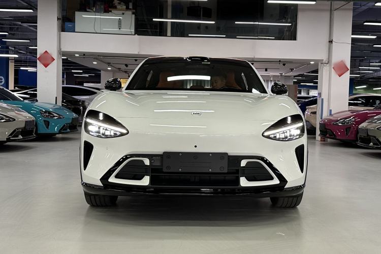 Used Xiaomi Auto YU7 2025 Ultra-Long Range High-Performance All-Wheel-Drive Max Edition Exterior 8