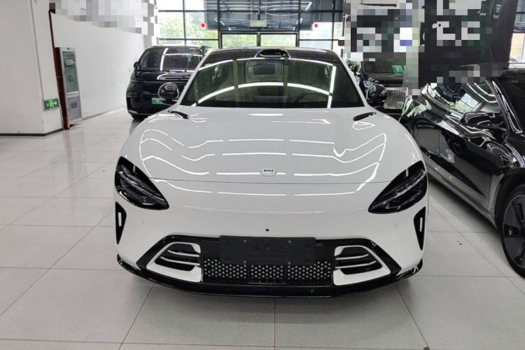 Used Xiaomi Auto YU7 2025 Ultra-Long Range High-Performance All-Wheel-Drive Max Edition Front