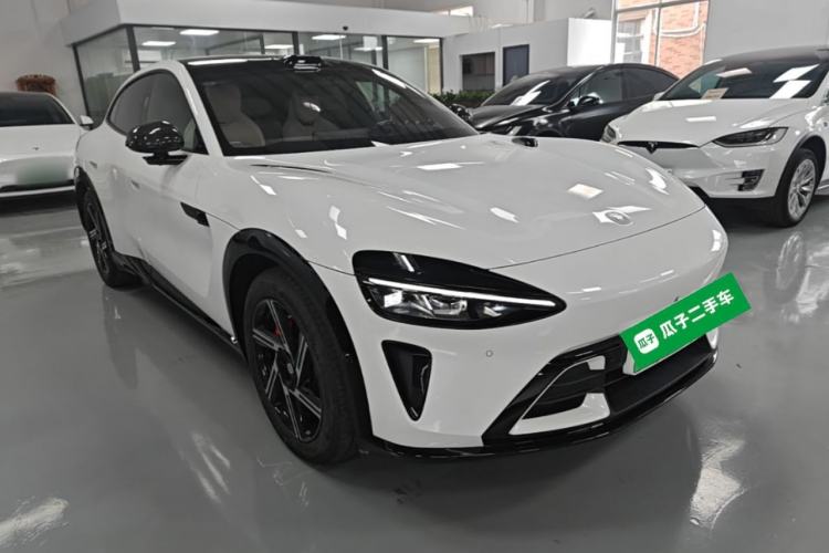 Used Xiaomi Auto YU7 2025 Ultra-Long Range High-Performance All-Wheel-Drive Max Edition Front Right 45 Deg