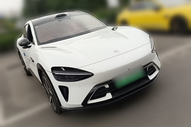 Used Xiaomi Auto YU7 2025 Ultra-Long Range High-Performance All-Wheel-Drive Max Edition Front Right 45 Deg