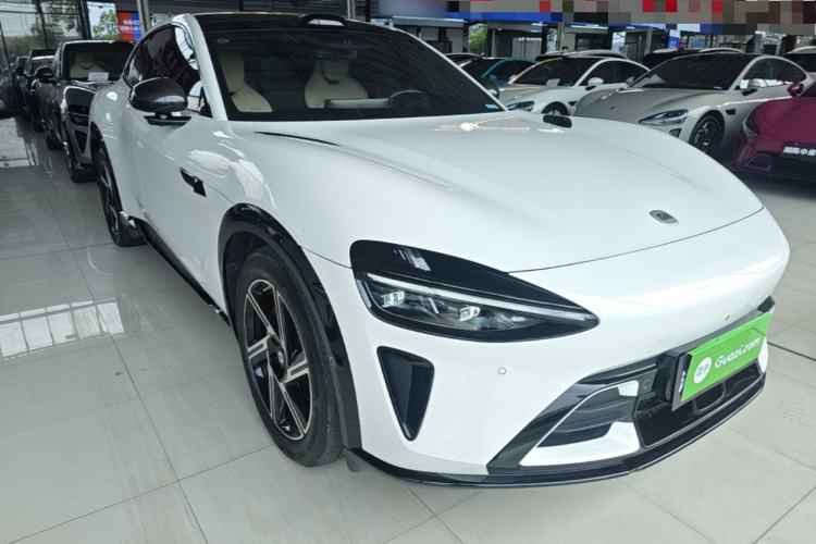 Used Xiaomi Auto YU7 2025 Ultra-Long Range High-Performance All-Wheel-Drive Max Edition Front Right 45 Deg
