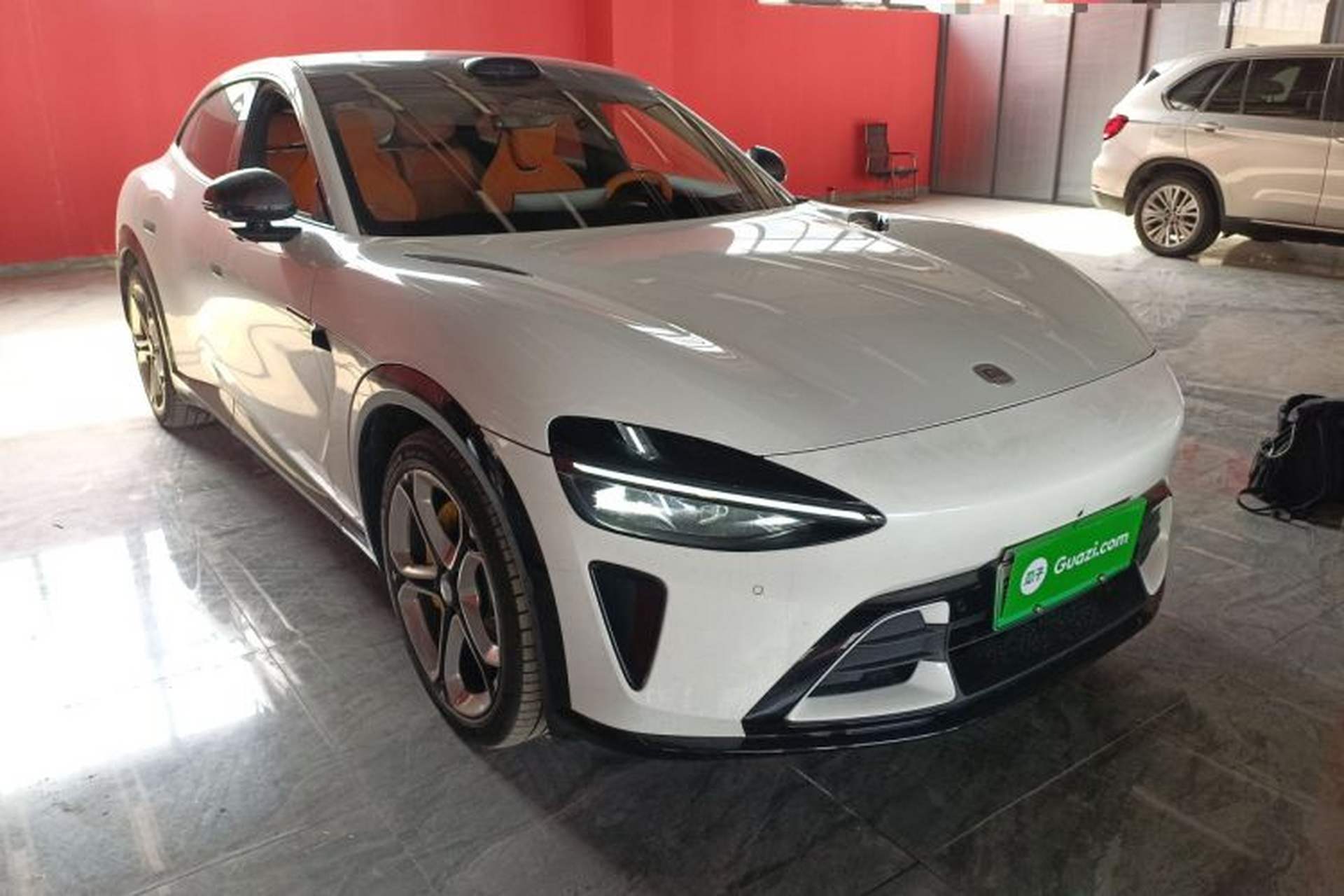 Used Xiaomi Auto YU7 2025 Ultra-Long Range High-Performance All-Wheel-Drive Max Edition Front Right 45 Deg