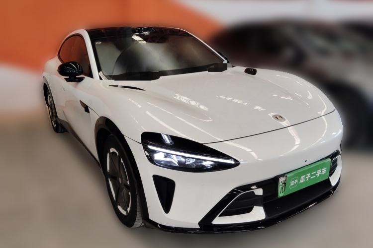 Used Xiaomi Auto YU7 2025 Ultra-Long Range All-Wheel Drive Pro Version Front Right 45 Deg