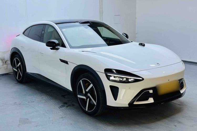 Used Xiaomi Auto YU7 2025 Ultra-Long Range High-Performance All-Wheel-Drive Max Edition Front Right 45 Deg