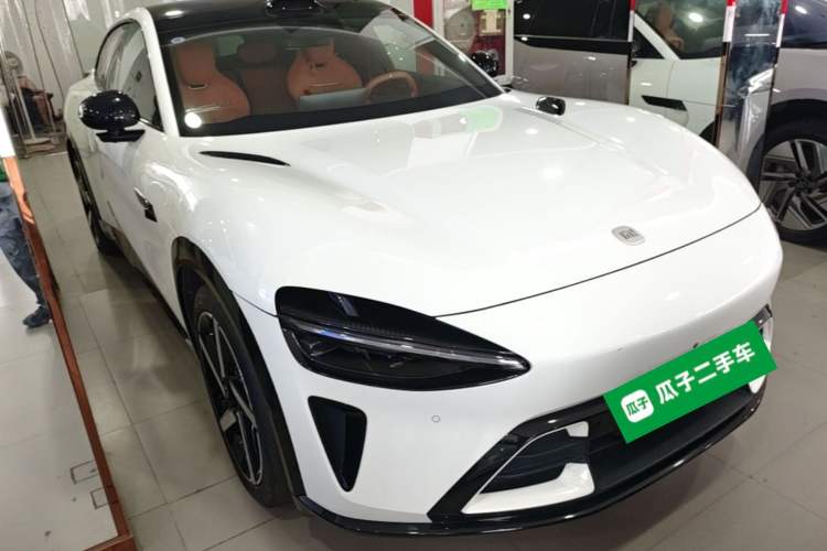 Used Xiaomi Auto YU7 2025 Ultra-Long Range High-Performance All-Wheel-Drive Max Edition Front Right 45 Deg