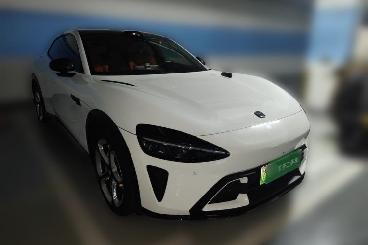 Used Xiaomi Auto YU7 2025 Ultra-Long Range High-Performance All-Wheel-Drive Max Edition Front Right 45 Deg