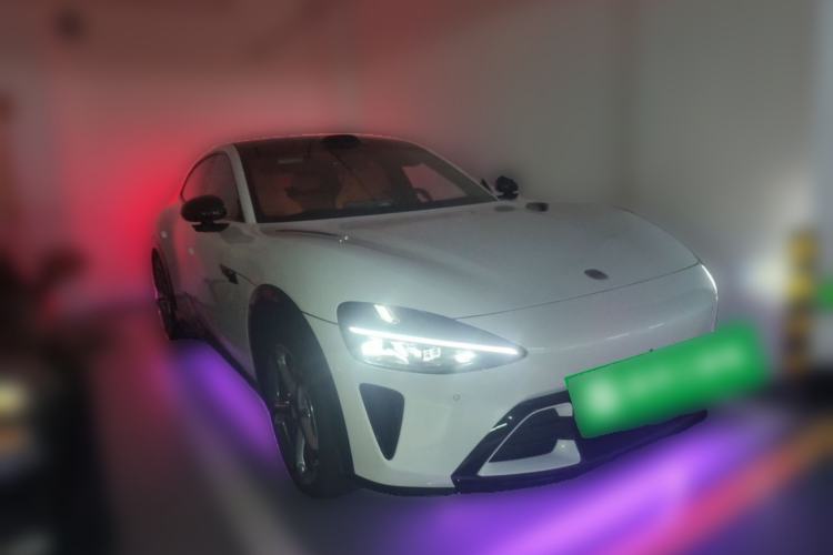 Used Xiaomi Auto YU7 2025 Ultra-Long Range High-Performance All-Wheel-Drive Max Edition Front Right 45 Deg