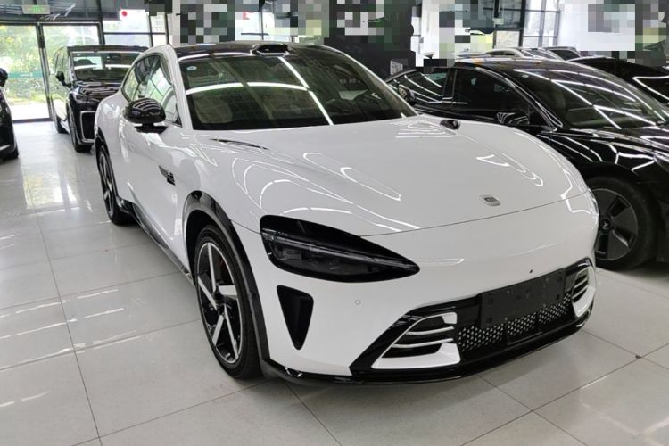 Used Xiaomi Auto YU7 2025 Ultra-Long Range High-Performance All-Wheel-Drive Max Edition Front Right 45 Deg