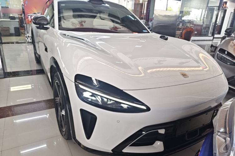 Used Xiaomi Auto YU7 2025 Ultra-Long Range High-Performance All-Wheel-Drive Max Edition Front