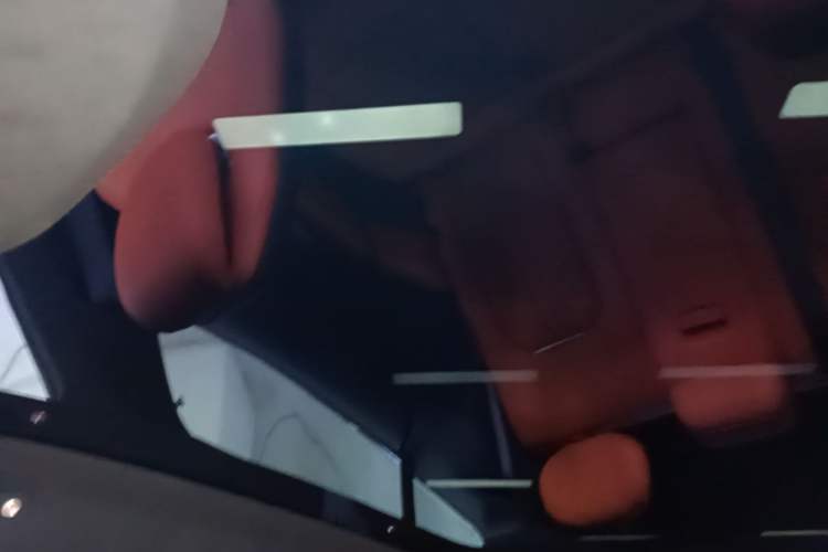 Used Xiaomi Auto YU7 2025 Ultra-Long Range High-Performance All-Wheel-Drive Max Edition Headliner