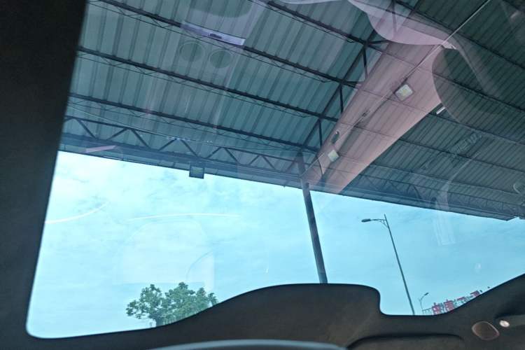 Used Xiaomi Auto YU7 2025 Ultra-Long Range High-Performance All-Wheel-Drive Max Edition Headliner