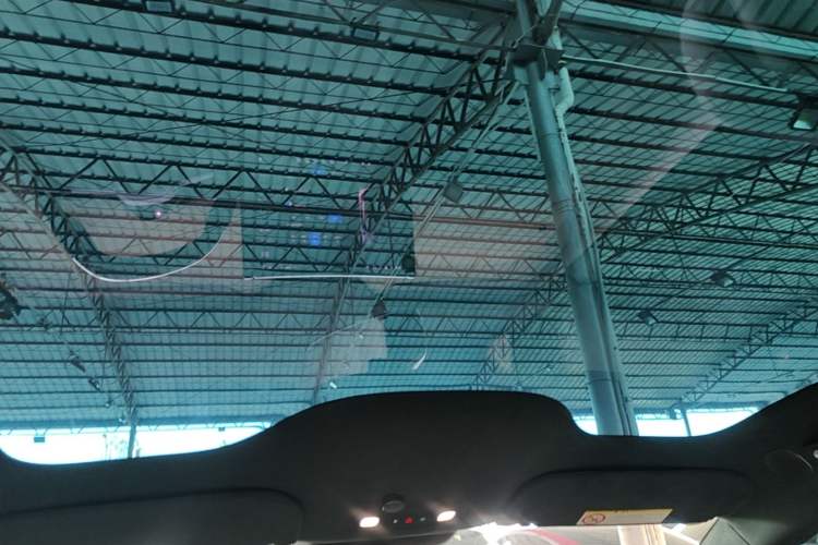 Used Xiaomi Auto YU7 2025 Ultra-Long Range High-Performance All-Wheel-Drive Max Edition Headliner