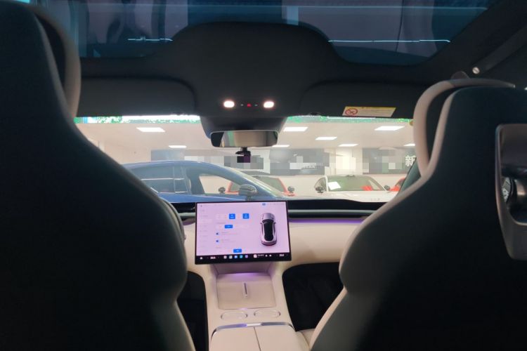 Used Xiaomi Auto YU7 2025 Ultra-Long Range High-Performance All-Wheel-Drive Max Edition Headliner