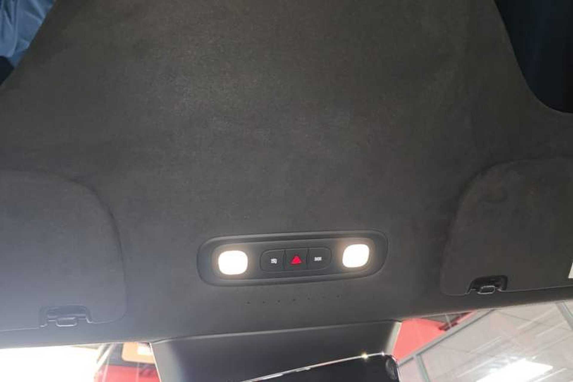 Used Xiaomi Auto YU7 2025 Ultra-Long Range High-Performance All-Wheel-Drive Max Edition Headliner
