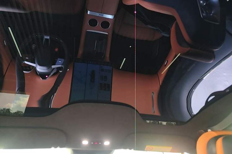Used Xiaomi Auto YU7 2025 Ultra-Long Range High-Performance All-Wheel-Drive Max Edition Headliner