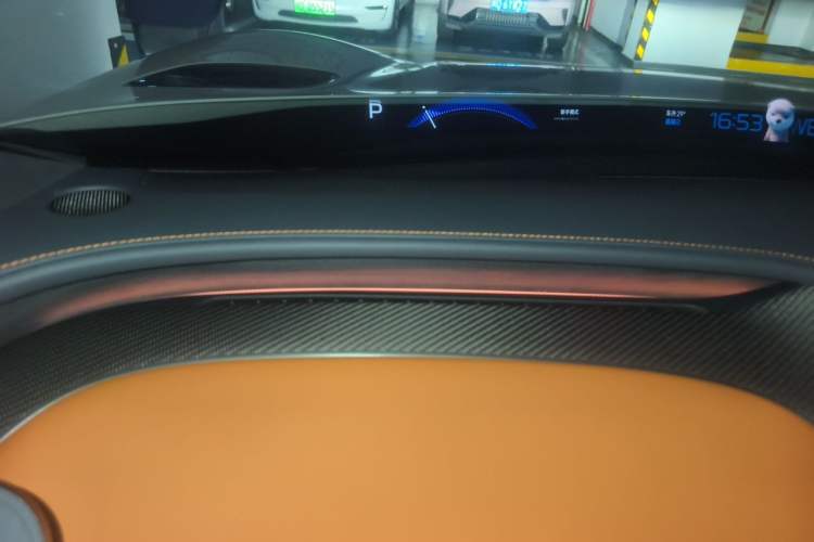 Used Xiaomi Auto YU7 2025 Ultra-Long Range High-Performance All-Wheel-Drive Max Edition Instrument Cluster