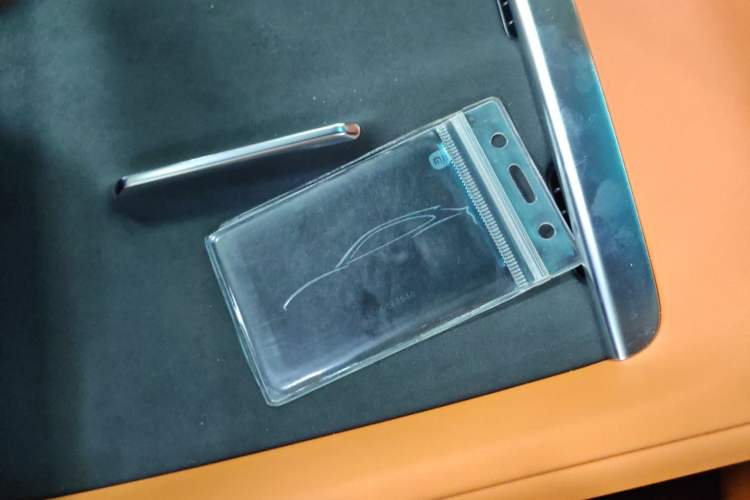 Used Xiaomi Auto YU7 2025 Ultra-Long Range High-Performance All-Wheel-Drive Max Edition Interior 1