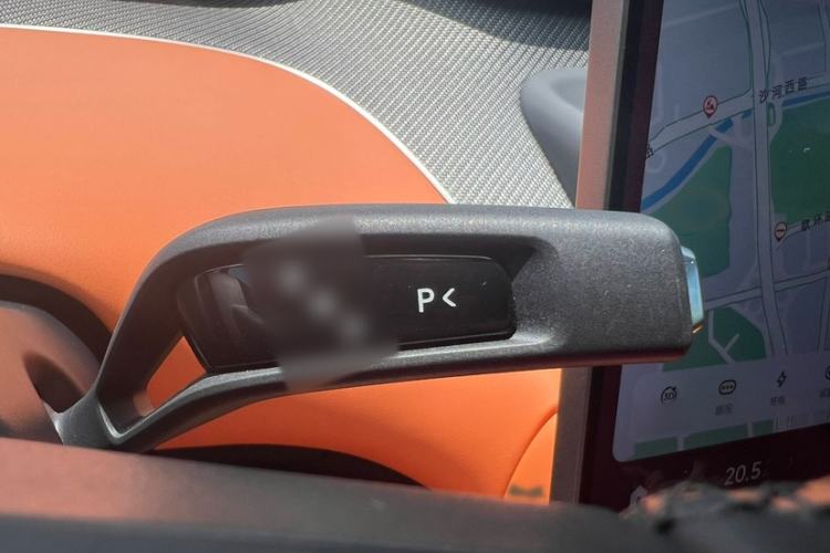 Used Xiaomi Auto YU7 2025 Ultra-Long Range High-Performance All-Wheel-Drive Max Edition Interior 5