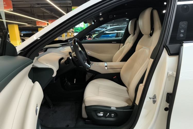 Used Xiaomi Auto YU7 2025 Ultra-Long Range High-Performance All-Wheel-Drive Max Edition Left Front Seat