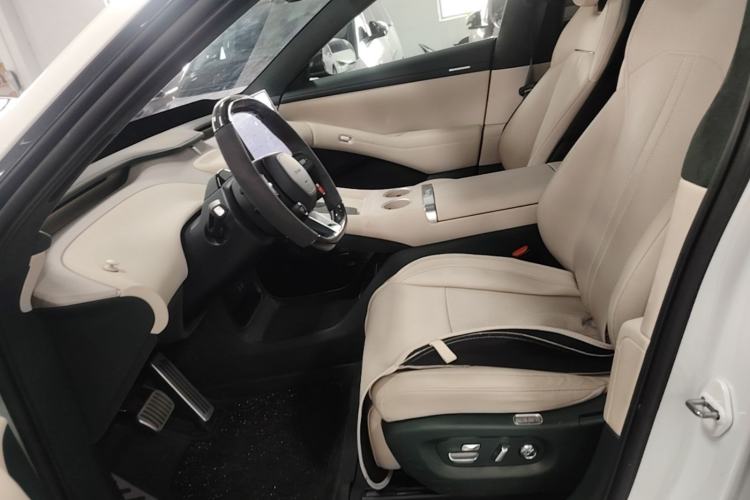 Used Xiaomi Auto YU7 2025 Ultra-Long Range High-Performance All-Wheel-Drive Max Edition Left Front Seat