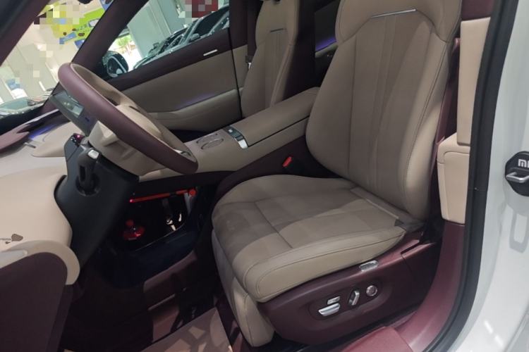 Used Xiaomi Auto YU7 2025 Ultra-Long Range Rear-Wheel Drive Version Left Front Seat