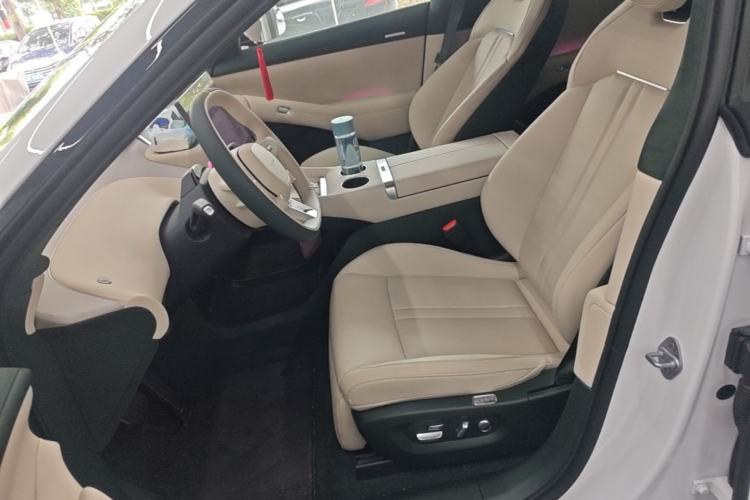 Used Xiaomi Auto YU7 2025 Ultra-Long Range High-Performance All-Wheel-Drive Max Edition Left Front Seat