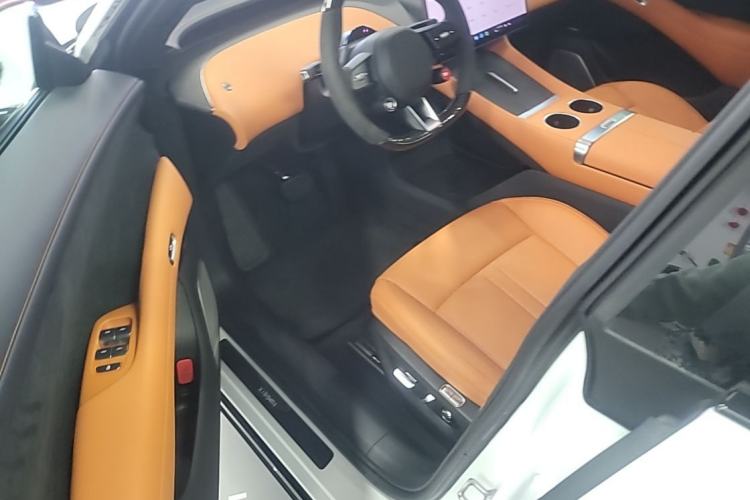 Used Xiaomi Auto YU7 2025 Ultra-Long Range High-Performance All-Wheel-Drive Max Edition Left Front Seat