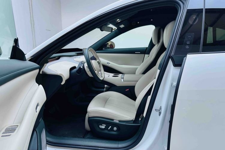 Used Xiaomi Auto YU7 2025 Ultra-Long Range High-Performance All-Wheel-Drive Max Edition Left Front Seat