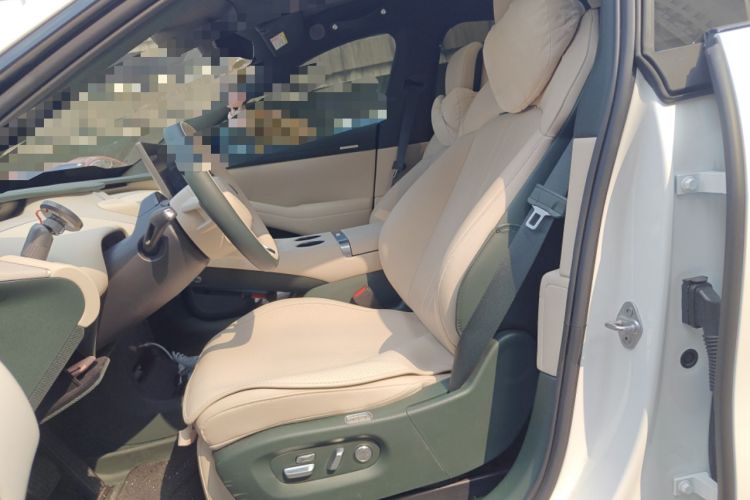 Used Xiaomi Auto YU7 2025 Ultra-Long Range All-Wheel Drive Pro Version Left Front Seat