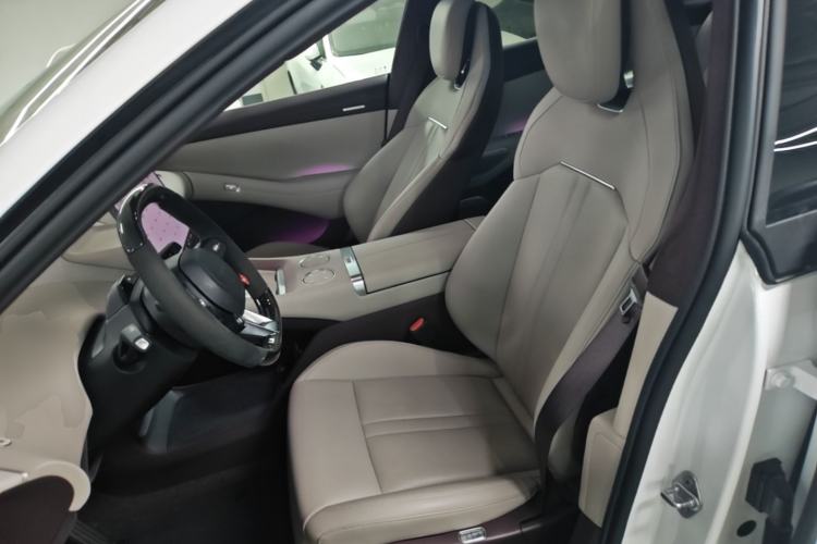 Used Xiaomi Auto YU7 2025 Ultra-Long Range High-Performance All-Wheel-Drive Max Edition Left Front Seat