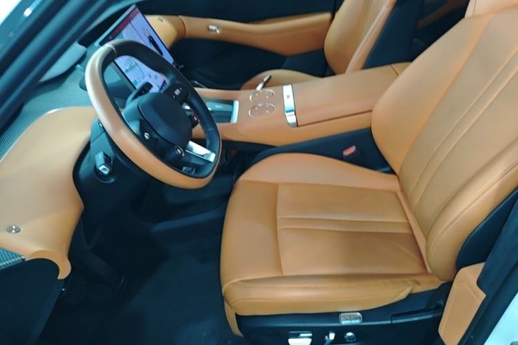 Used Xiaomi Auto YU7 2025 Ultra-Long Range High-Performance All-Wheel-Drive Max Edition Left Front Seat