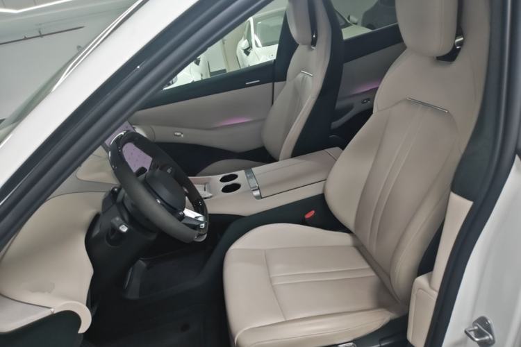 Used Xiaomi Auto YU7 2025 Ultra-Long Range High-Performance All-Wheel-Drive Max Edition Left Front Seat